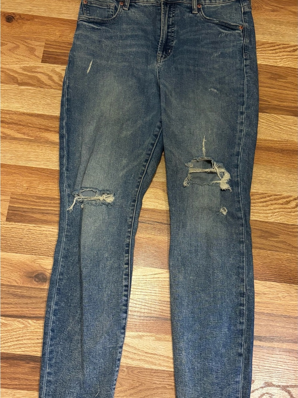 Gap Tru Skinny Distressed Jeans size 10